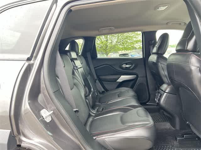 used 2018 Jeep Cherokee car, priced at $19,252