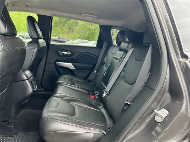 used 2018 Jeep Cherokee car, priced at $19,252