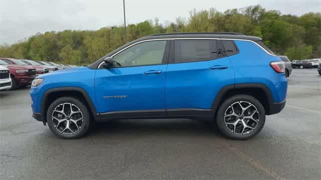 new 2025 Jeep Compass car, priced at $32,335