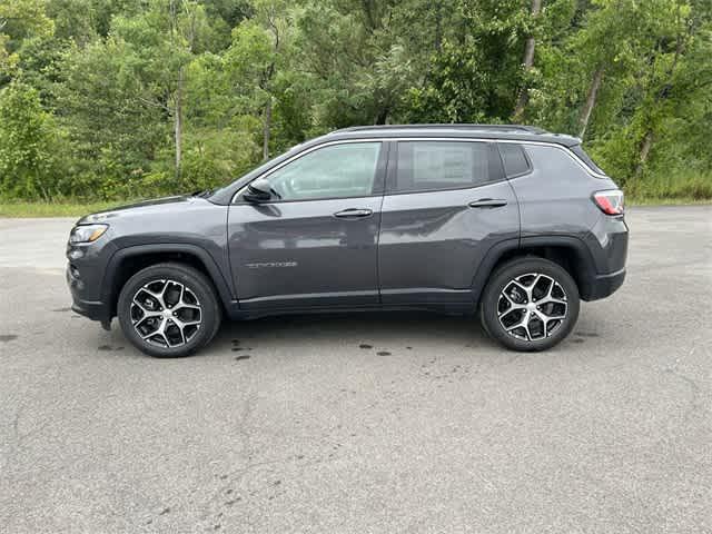 new 2024 Jeep Compass car, priced at $30,435