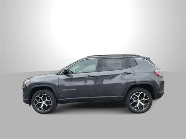 new 2024 Jeep Compass car, priced at $30,435