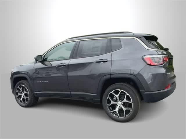 new 2024 Jeep Compass car, priced at $30,435