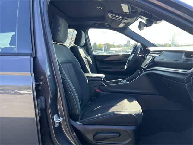 used 2024 Jeep Grand Cherokee L car, priced at $35,711