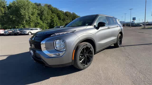used 2023 Mitsubishi Outlander car, priced at $23,741