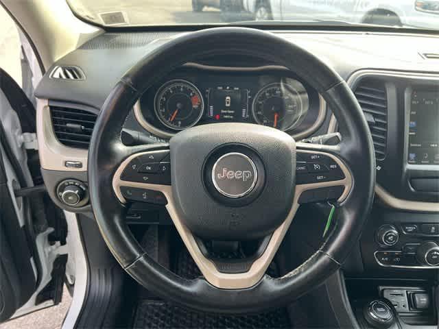 used 2016 Jeep Cherokee car, priced at $13,571