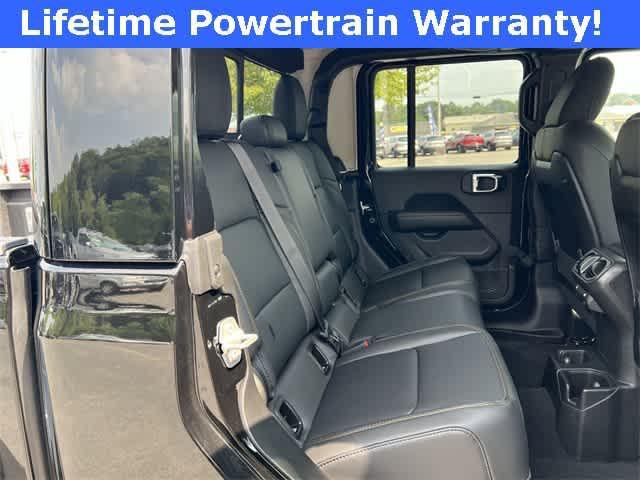 new 2025 Jeep Gladiator car, priced at $49,125