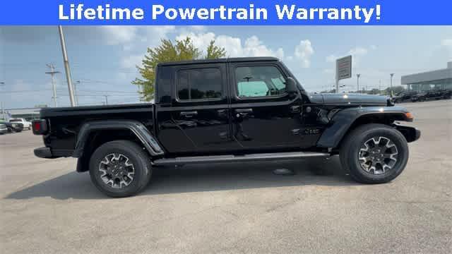 new 2025 Jeep Gladiator car, priced at $49,125