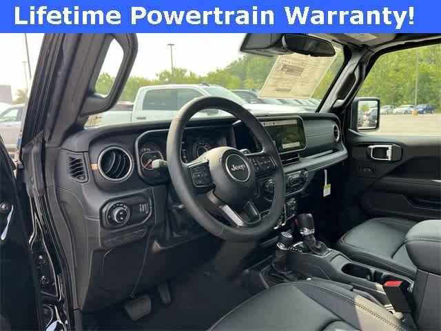 new 2025 Jeep Gladiator car, priced at $49,125