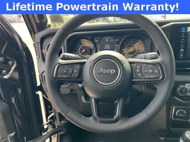 new 2025 Jeep Gladiator car, priced at $49,125