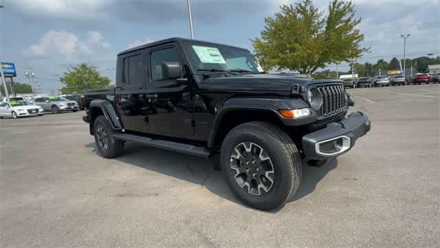 new 2025 Jeep Gladiator car, priced at $52,125