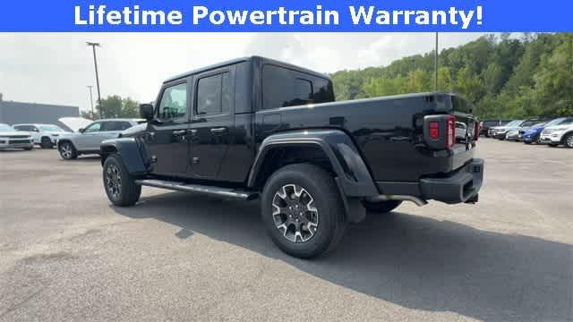 new 2025 Jeep Gladiator car, priced at $49,125