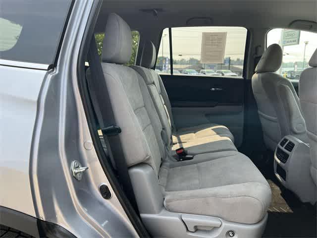 used 2021 Honda Pilot car, priced at $23,981