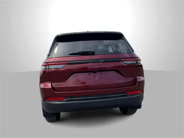 new 2025 Jeep Grand Cherokee car, priced at $42,825