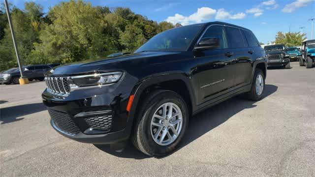 new 2025 Jeep Grand Cherokee car, priced at $39,920