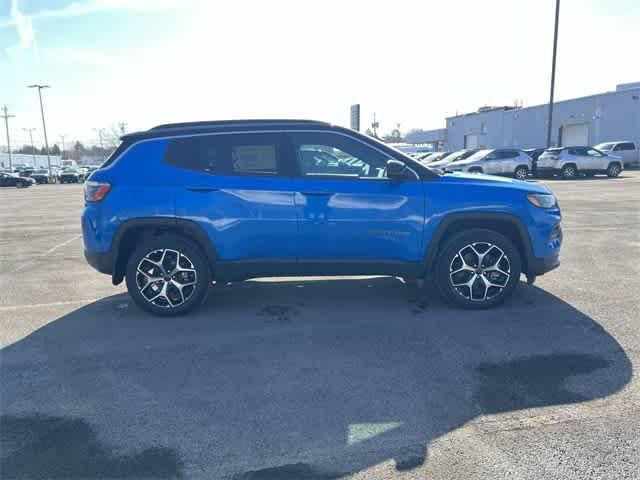 new 2025 Jeep Compass car, priced at $31,435