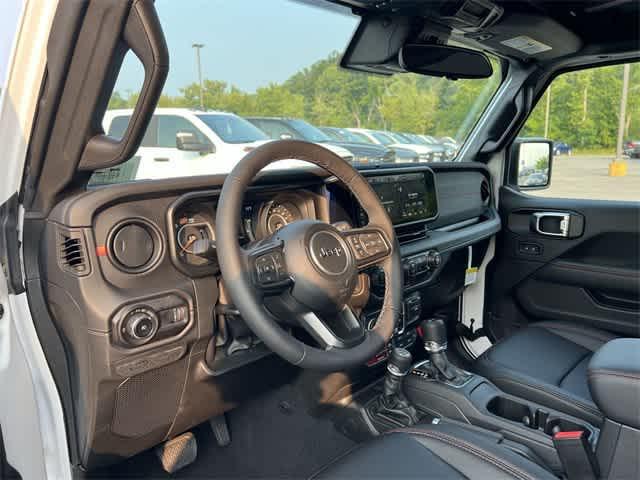 new 2025 Jeep Wrangler car, priced at $58,595