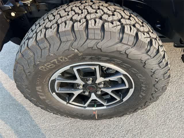new 2025 Jeep Wrangler car, priced at $58,595