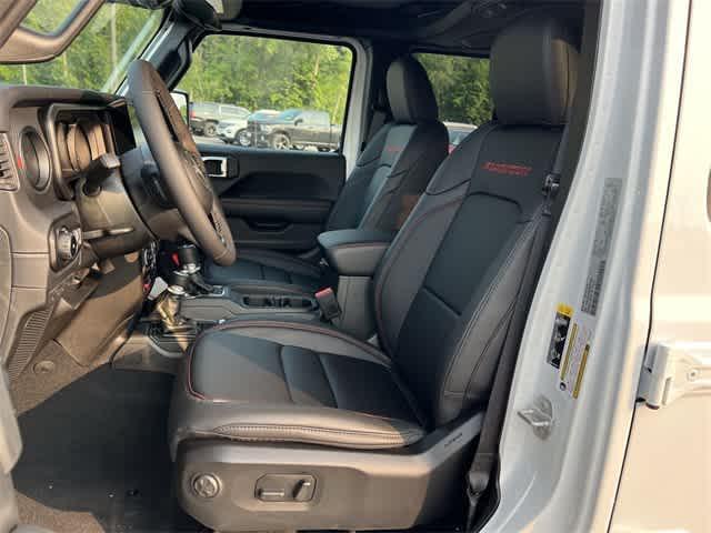 new 2025 Jeep Wrangler car, priced at $58,595