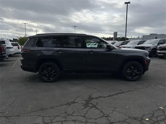 new 2024 Jeep Grand Cherokee L car, priced at $46,175