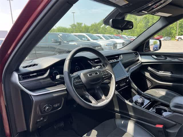 used 2023 Jeep Grand Cherokee car, priced at $33,931
