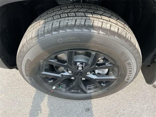new 2025 Jeep Grand Cherokee L car, priced at $46,155