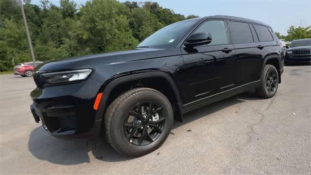 new 2025 Jeep Grand Cherokee L car, priced at $46,155