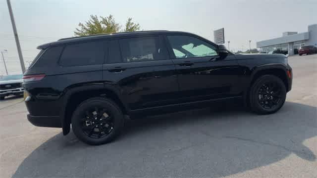 new 2025 Jeep Grand Cherokee L car, priced at $46,155