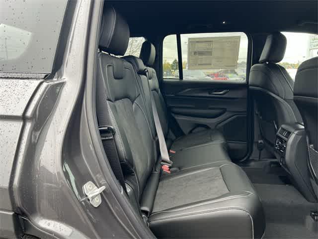 new 2025 Jeep Grand Cherokee car, priced at $43,480