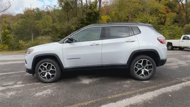 new 2025 Jeep Compass car, priced at $30,745