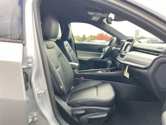 new 2025 Jeep Compass car, priced at $30,745