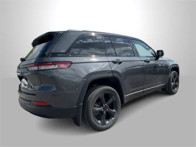 new 2025 Jeep Grand Cherokee car, priced at $44,470