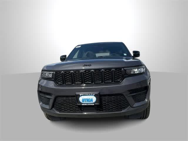 new 2025 Jeep Grand Cherokee car, priced at $44,470