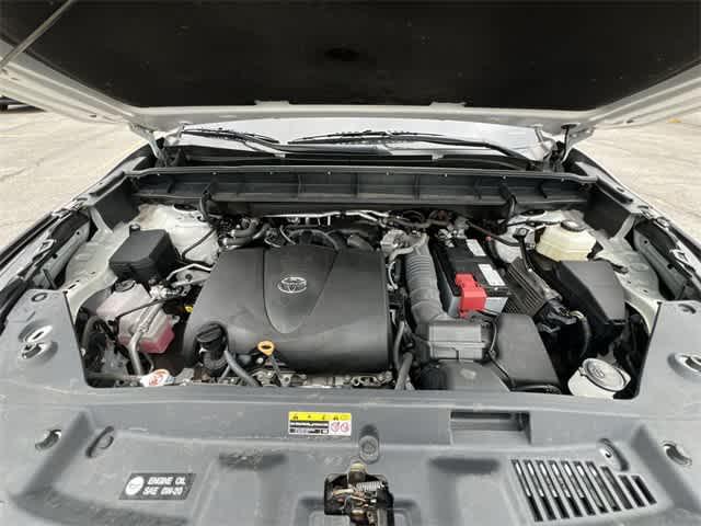 used 2021 Toyota Highlander car, priced at $31,545