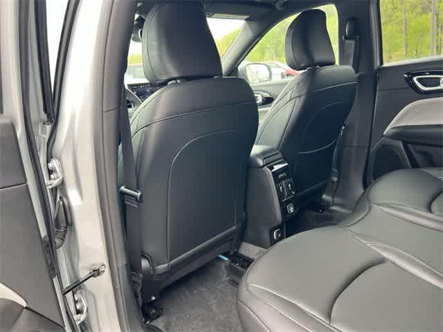 new 2025 Jeep Compass car, priced at $31,843