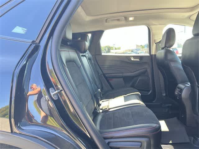 used 2022 Ford Escape car, priced at $21,944