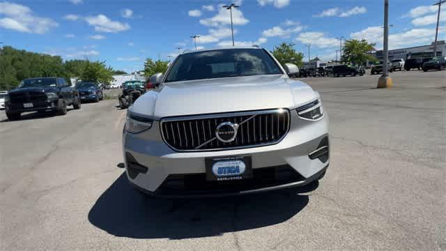 used 2025 Volvo XC40 car, priced at $31,931