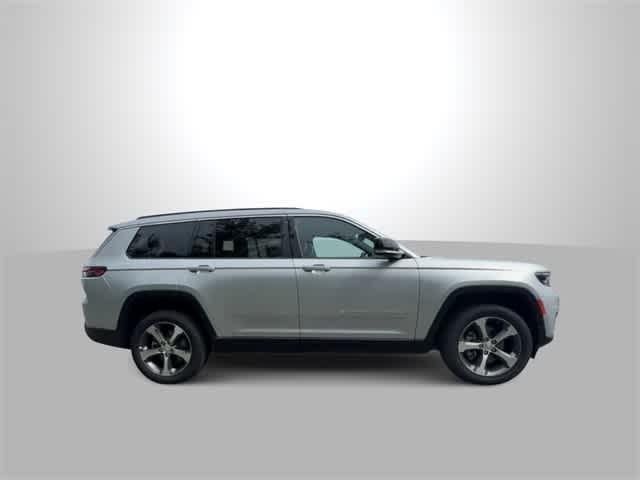 new 2024 Jeep Grand Cherokee L car, priced at $49,170