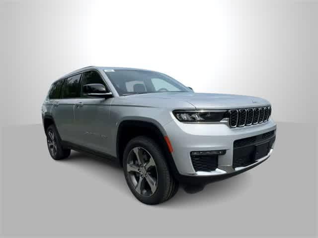 new 2024 Jeep Grand Cherokee L car, priced at $49,170