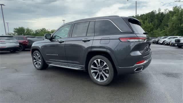 used 2022 Jeep Grand Cherokee car, priced at $39,221