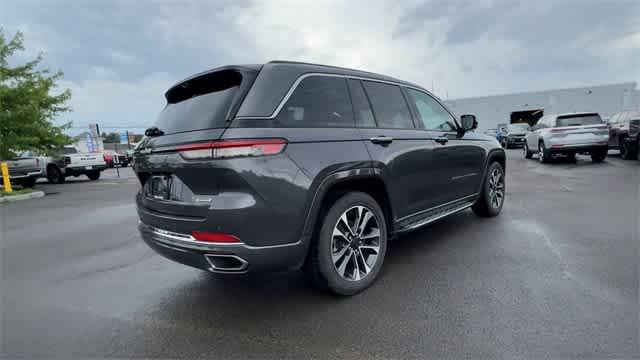 used 2022 Jeep Grand Cherokee car, priced at $39,221