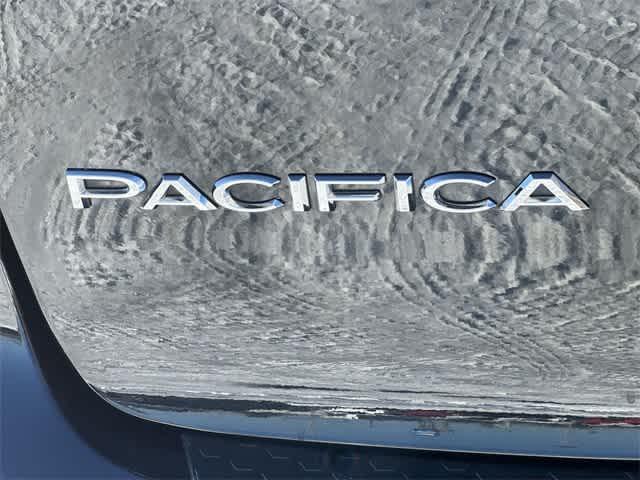 used 2017 Chrysler Pacifica car, priced at $15,271