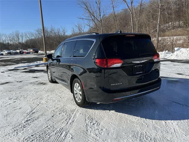 used 2017 Chrysler Pacifica car, priced at $15,271