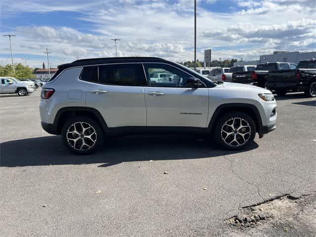 new 2025 Jeep Compass car, priced at $32,635