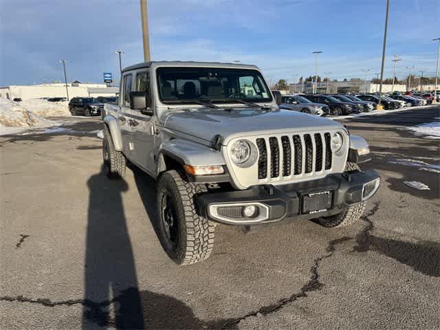 used 2022 Jeep Gladiator car, priced at $27,651