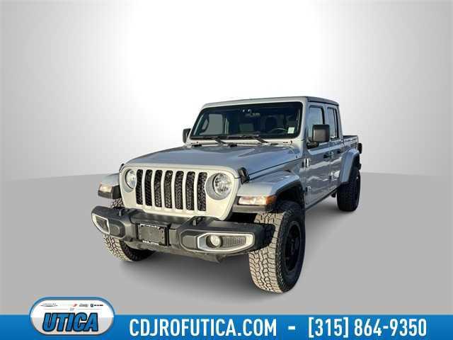 used 2022 Jeep Gladiator car, priced at $27,651