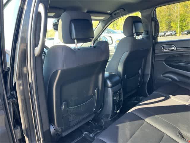 used 2019 Jeep Grand Cherokee car, priced at $17,992