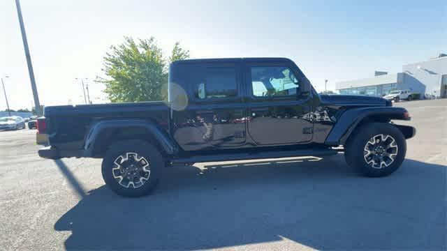 new 2025 Jeep Gladiator car, priced at $51,143