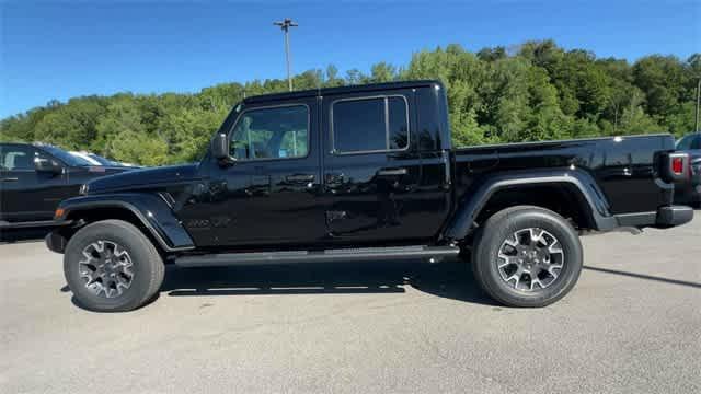 new 2025 Jeep Gladiator car, priced at $51,143