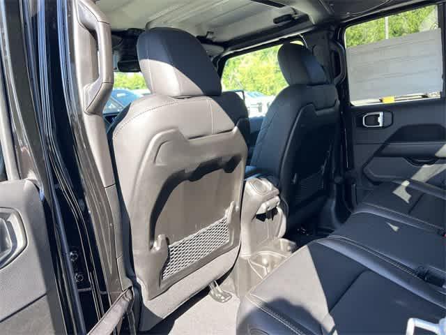 new 2025 Jeep Gladiator car, priced at $51,143