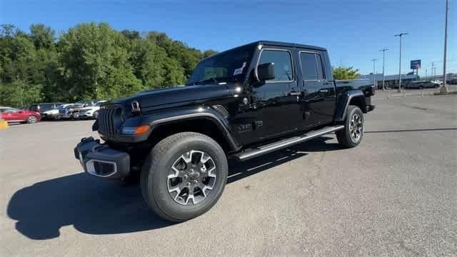 new 2025 Jeep Gladiator car, priced at $51,143